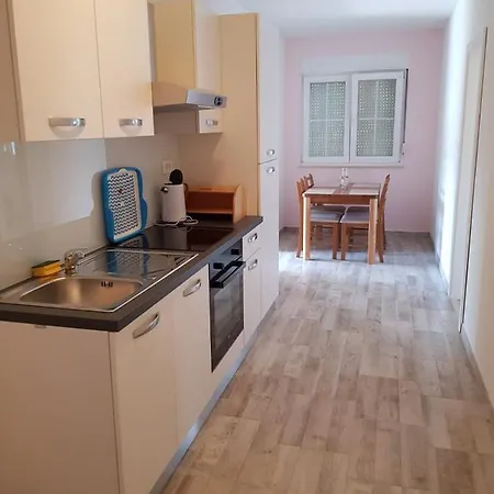 A&m Apartmán Marina